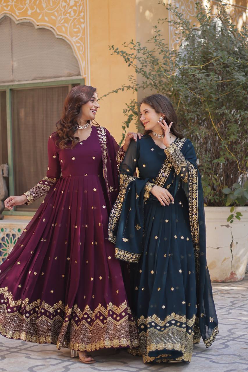 Women's Fully Flair Gown Made With Star Georgette Fabrics