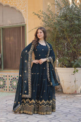 Women's Fully Flair Gown Made With Star Georgette Fabrics